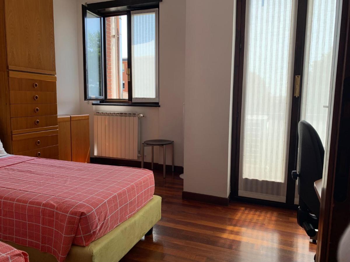 Near Como, Charming Apartment With Fireplace Grandate Exteriér fotografie